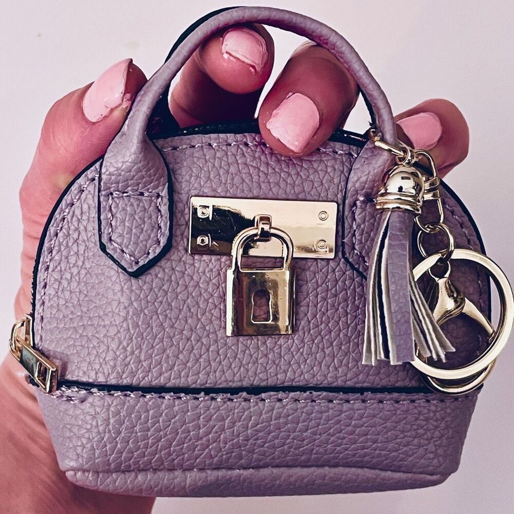 NWT Gorgeous Purple Pu Leather Purse Bag Charm Lobster Keyring Keyring Keyholder